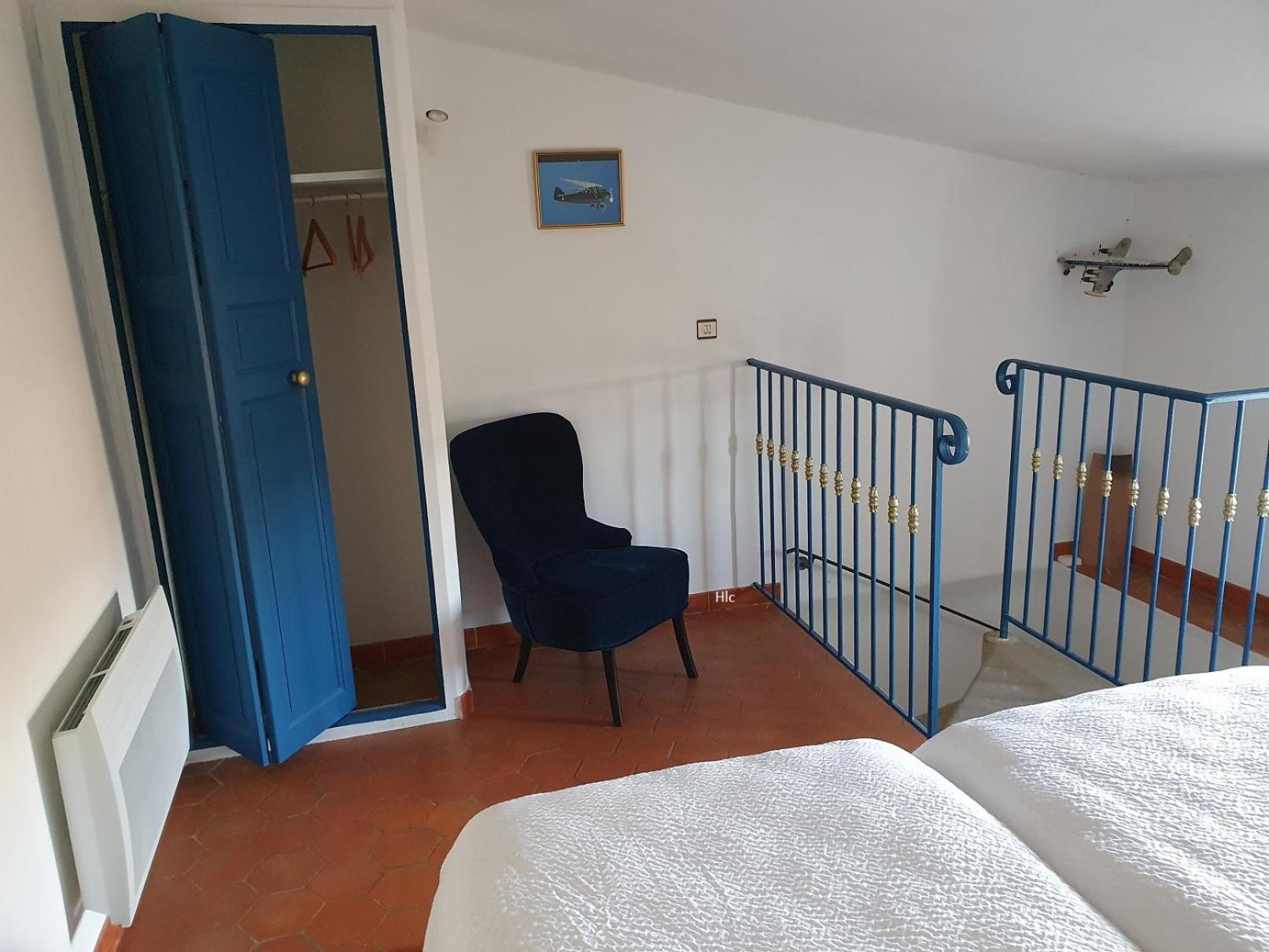 Les Demeures Du Clos Niozelles Szoba fotó