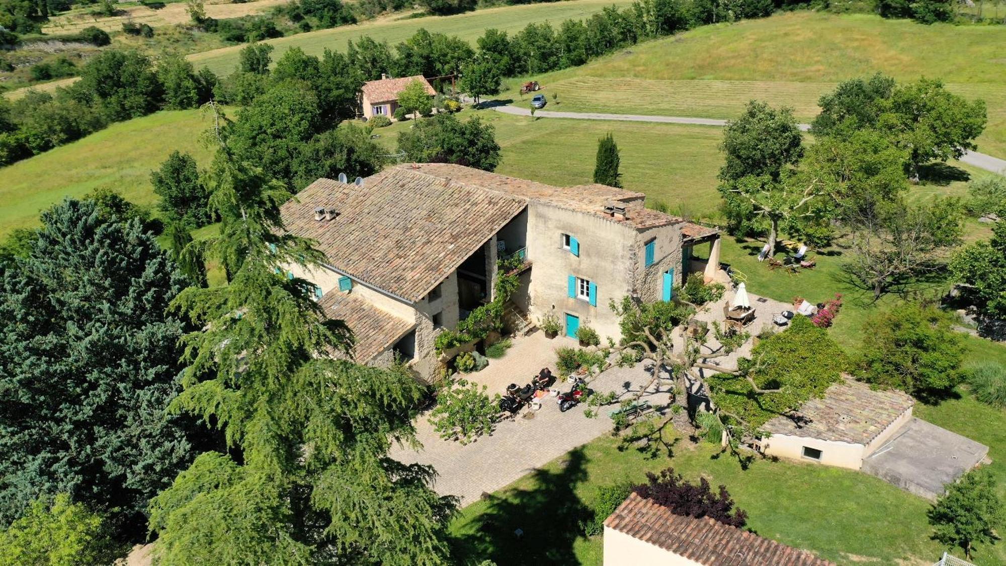Les Demeures Du Clos Niozelles Kültér fotó